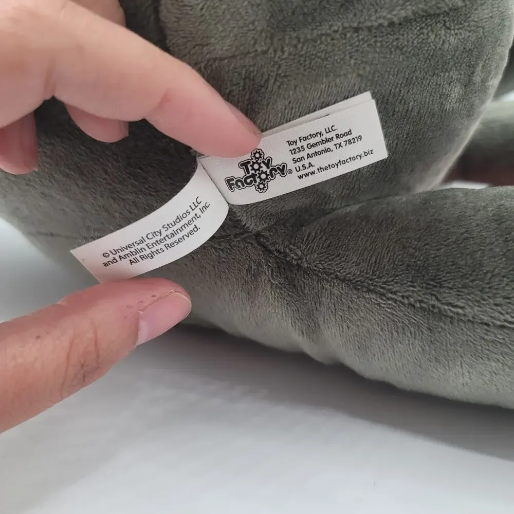 Jurassic World Blue Velociraptor Plush Stuffed Dinosaur Toy NWT Round 1 Exclusiv